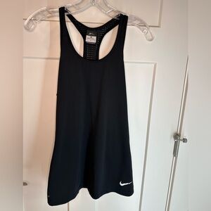 Nike Dri-FIT Women’s Tank Top Medium Black Racerback‎ Mesh Back Running Gym